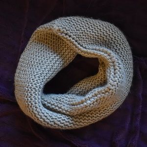 Infiniti Scarf